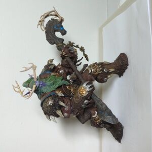 World of Warcraft Night Elf Druid Broll Bearmantle Figure